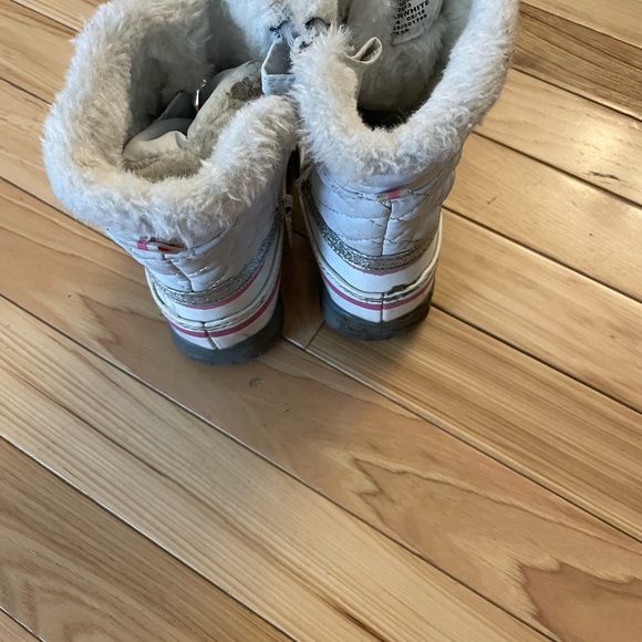 TOTES adventure gear snow boots - Picture 3 of 3